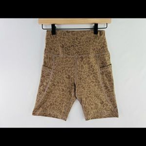 SCORPIO SOL THRILL SEEKER MOCHA LEOPARD ATHLETIC BIKE SHORTS